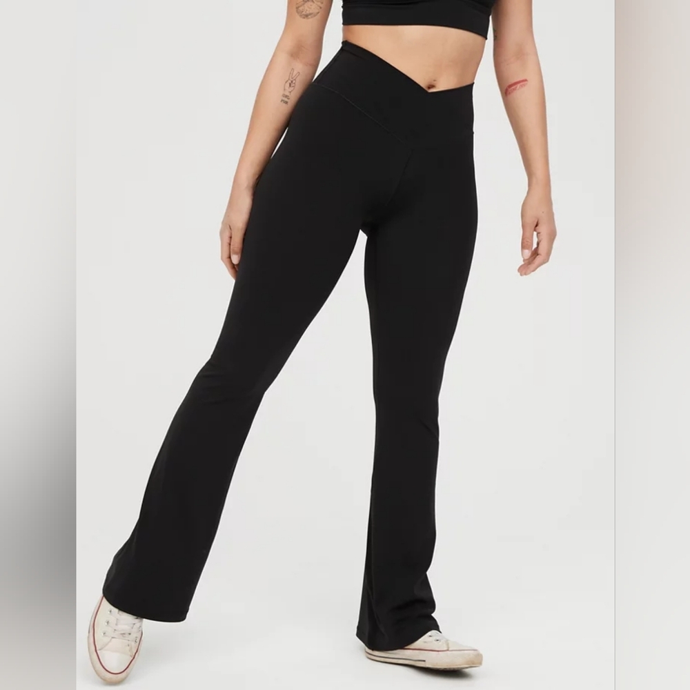 Aerie Black Flared Leggings